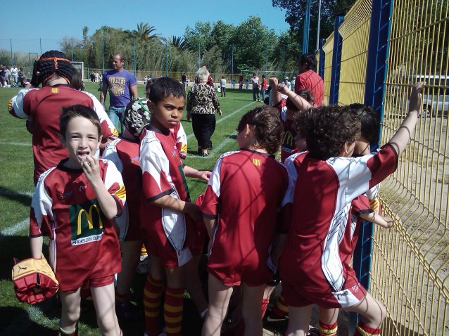 Rencontre rugby 10/04/11 à Canet village  : 1302860864_2011.04.10.15.52.13.jpg