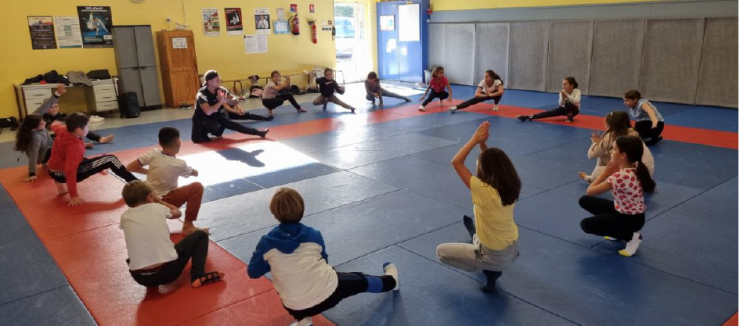 Projet « breakdance- hiphop » sur le périscolaire de Villelongue Projet « breakdance- hiphop » sur le périscolaire de Villelongue